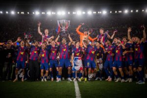 Os craques do Barça comemoram a conquista da 29ª LaLiga da história do clube. / @FCBarcelona_br