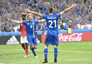 EUROCOPA - ISLÂNDIA 2-1 ÁUSTRIA