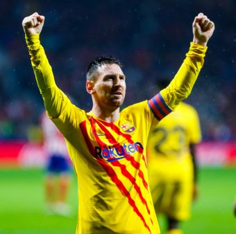 Leo Messi celebra o golaço contra o Atlético, pela Liga Espanhola