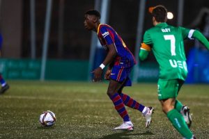 Ilaix Moriba, durante a sua estreia no time principal do Barça, contra o Cornellà, pela Copa do Rei.