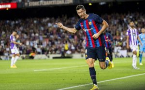 Lewandowski já lidera a artilharia da Liga Espanhola, com quatro gols / Twitter: @FCBarcelona_br