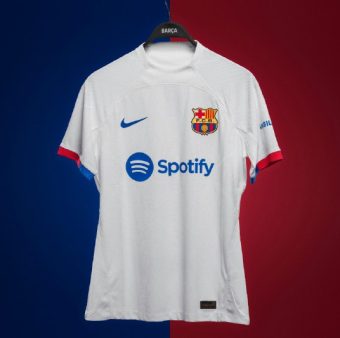 Esse é o novo uniforme reserva do Barça na temporada 2023/24. / Twitter: @FCBarcelona_br