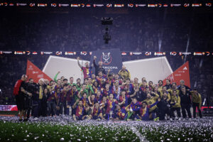 O Barça conquistou a Supercopa da Espanha 2025 com uma goleada histórica cobre o Real Madrid / Twitter @FCBarcelona_br