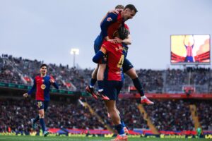 Os craques do Barça comemora a goleada por 4 a 0 sobre a Real Sociedad, pela 26ª rodada da LaLiga / Twitter @FCBarcelona_br