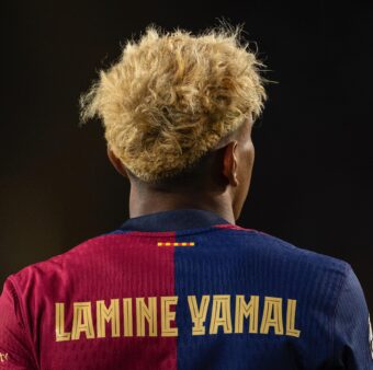 Lamine Yamal alcançou contra a Inter a marca de 100 jogos oficiais pelo Barça. / Ricardo Nogueira