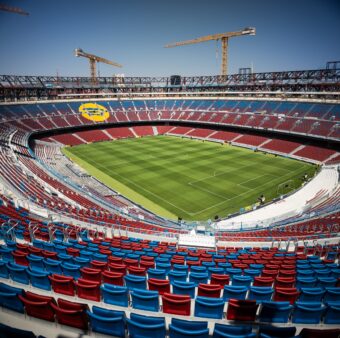 As obras do Spotify Camp Nou avançaram de forma rápida nas últimas semanas. / @FCBarcelona_br