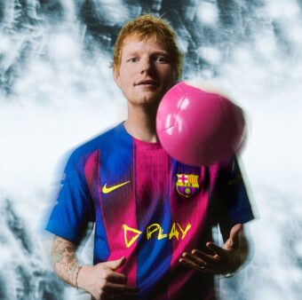 Ed Sheeran será o artista na camisa do Barça para #ElClásico deste mês. / @FCBarcelona_br