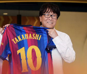 Yoichi Takahashi, durante a sua visita ao Barça. / @FCBarcelona_br
